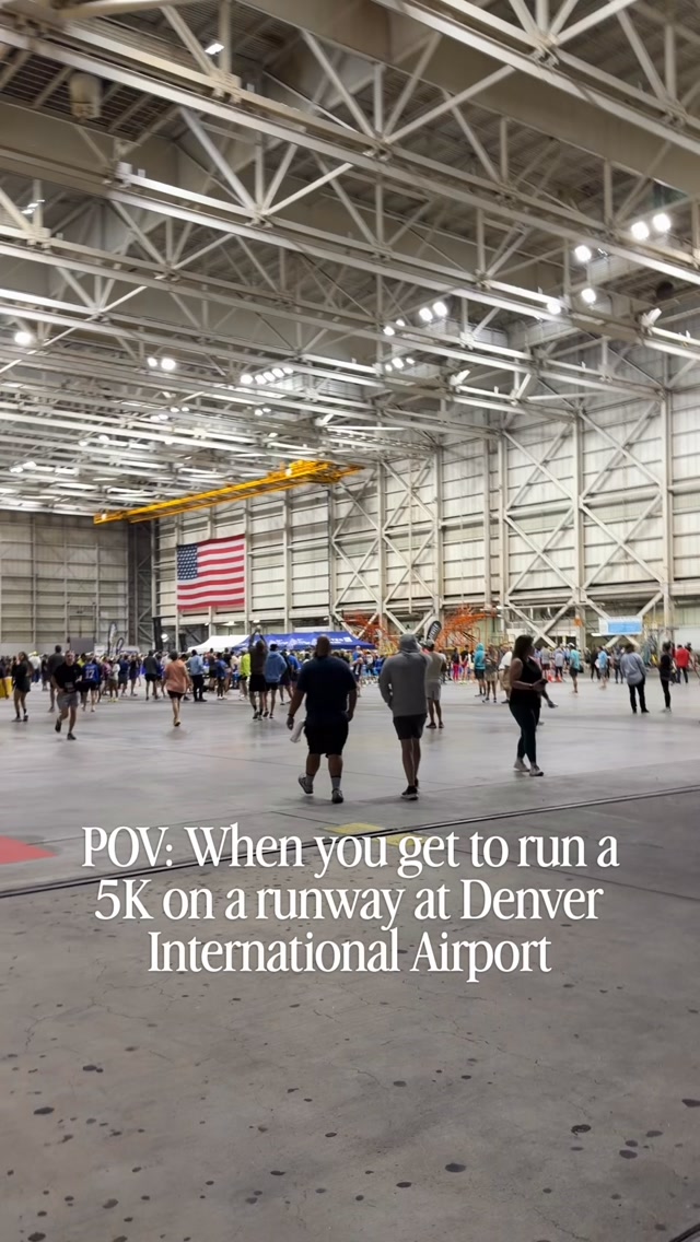 Definitely one of the coolest things I’ve done (despite the 4am wake-up)! 

Thanks to @united, @runcolfax and @denairport  for putting on such an amazing event! Can’t wait to do it again.
